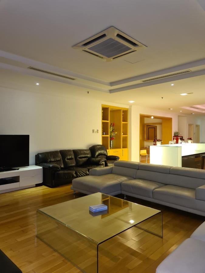 Raymond Suites At Berjaya Times Square Kuala Lumpur Exteriér fotografie